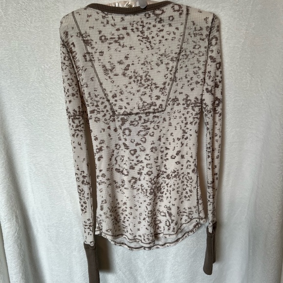 We the Free People Davis Thermal Long John Cream Taupe Leopard top Large - Picture 6 of 8
